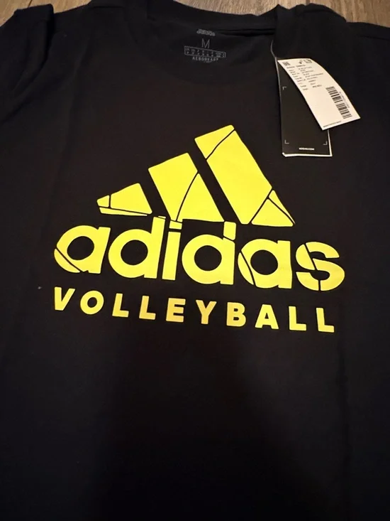 adidas Men USA Volleyball SHIRT - Picture 2 of 6